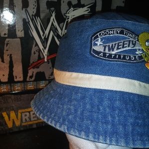 Vintage looney tunes Tweety denim bucket hat